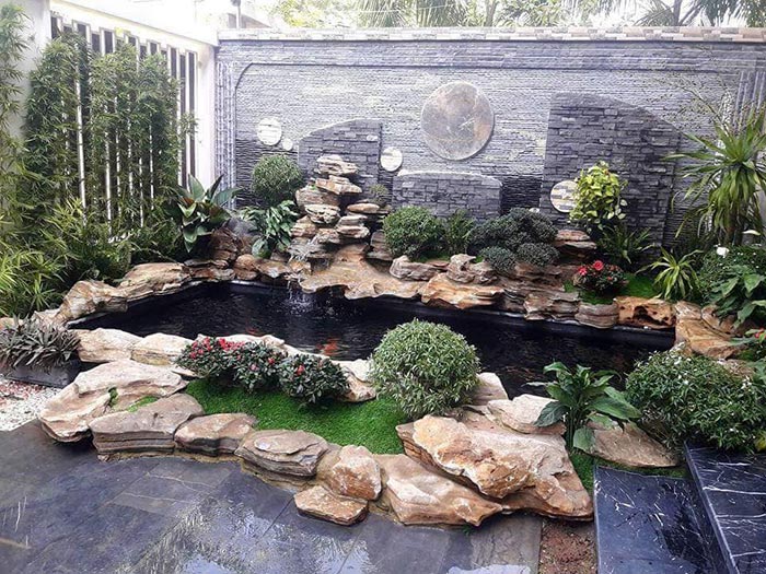 bể cá ngoài trời